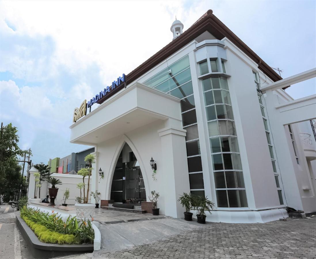 Madina Inn Yogyakarta Exteriör bild