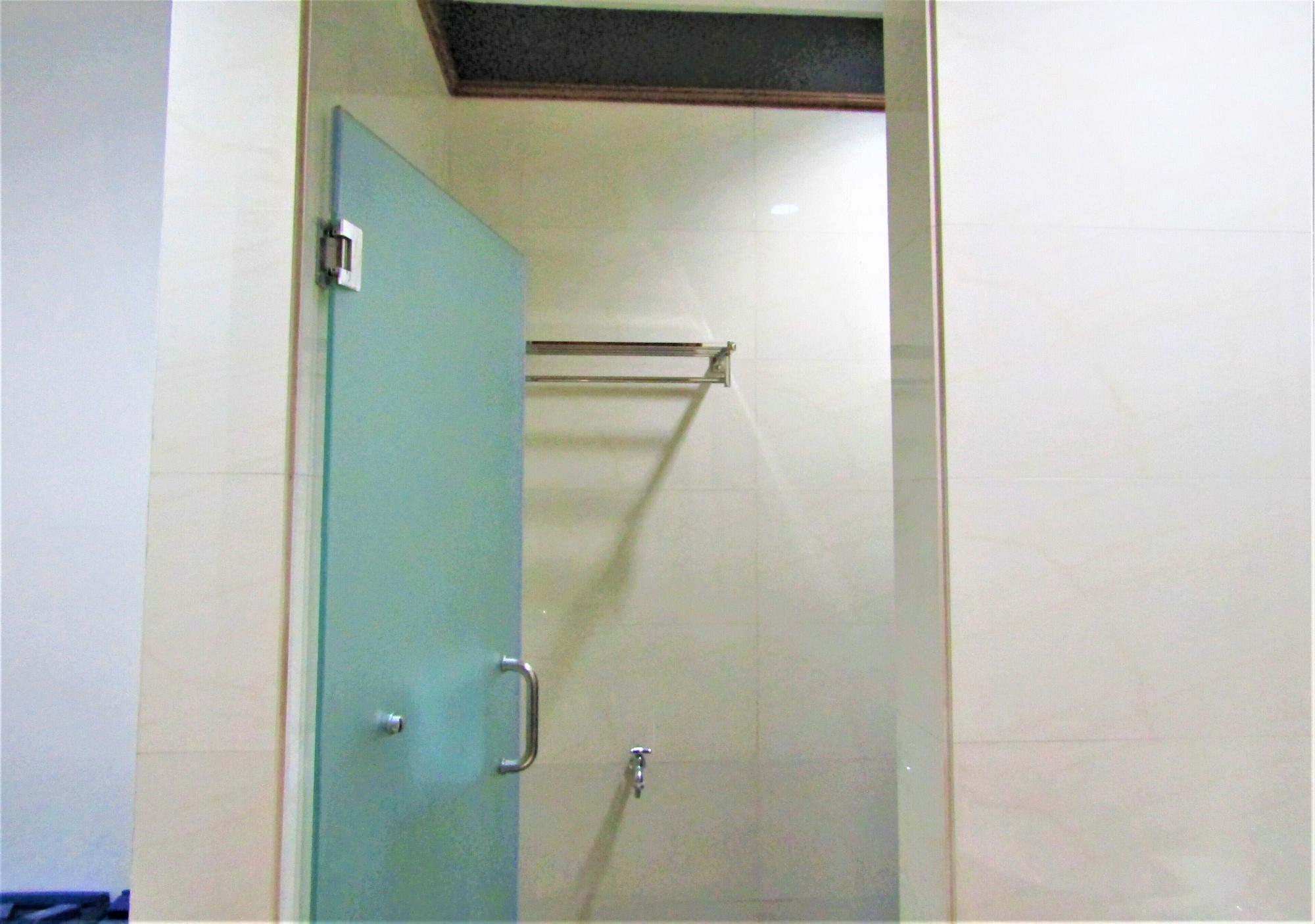 Madina Inn Yogyakarta Exteriör bild